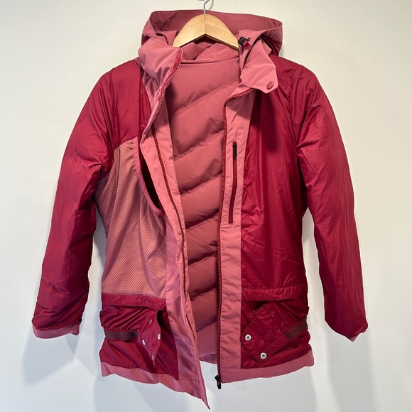 Marmot Val D'Sere 700 Down Fill Women's Ski Jacket - Dry Rose - Medium - Warm! - Picture 4 of 8